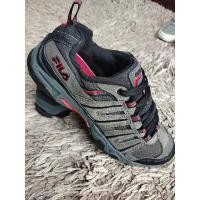 ราคา รองเท้ามือสอง FILAแท้100%(Size42/26.5cm.)สีเทา-แดง พร้อมส่ง (24126788016)