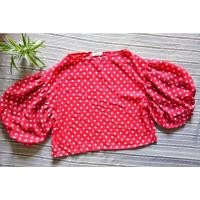 ราคา เสื้อผ้าแฟชั่น เสื้อแขนบอลลูน เสื้อสีแดงลายจุดขาวแต่งแขนบอลลูนใหญ่อลังมาก (10356197728)