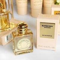 ราคา Burberry- Goddess EDP 5ml miniหัวแต้ม (27107498272)