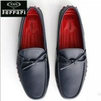 ราคา Tod's Ferrari Men's Driving Loafers Shoes Made in Italy Size 7/41/26.5 ของแท้ 100% (19906161492)