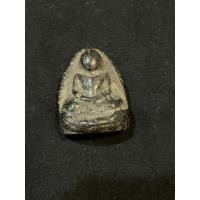 ราคา พระหลวงพ่อโต เนื้อผง ลงรักหนาๆ ไม่ทราบที่ (24334435087)