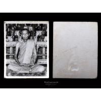 ราคา รูปถ่ายหลวงปู่โต๊ะ วัดประดู่ฉิมพลี กระดาษหนังไก่ เก่าถึงยุค หลังปั๊มยันต์ (23262627710)