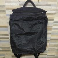 ราคา กระเป๋าเป้ Mandarina Duck แท้ มือสองสภาพสวย (7613687377)