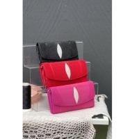 ราคา Women Long Wallet (MTB1) Model II แบบมีหนังคาด กระเป๋าสตางค์สามพับยักษ์ หนังปลากระเบนแท้ พร้อมสายสะพาย (29107357844)