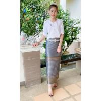 ราคา ผ้าไหม ผ้าเย็บสำเร็จ แบบป้าย ติดตะขอ ลายการบินไทย ผ้าถุง (6168634448)