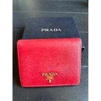 ราคา กระเป๋าตังค์ PRADA มือสอง ของแท้100% ส่งEMS ฟรี USED PRADA WALLET (18472508082)