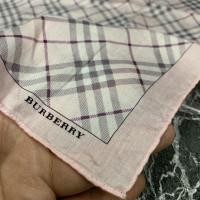 ราคา ผ้าเช็ดหน้า ผ้าผูกผม ผ้าBurberry แท้ มือสองสภาพดี (10936554285)