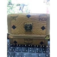 ราคา กระเป๋าสตางค์ mcm ใบสั้นสี ออริ มือ2 ของแท้ (16404544117)