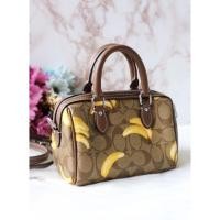ราคา 2024 กระเป๋า ทรงหมอน ใบเล็กสีน้ำตาล +สายสะพายสีส้ม New COACH Mini Rowan Crossbody#หมอน รุ่นใหม่ (มิ (29923877415)