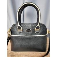ราคา กระเป๋ามือสอง Pauls Boutique London ทรงโดมสีดำ (14094682487)