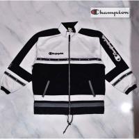 ราคา เสื้อวอร์มมือสองแบรนด์แท้ champion ไม่มีตำหนินะคะ (6496694767)