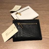ราคา กระเป๋าสตางค์ลายหนังงู (หนังPU ปั๊มลายงู) กำลังฮิต (913538193)