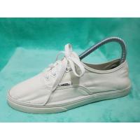 ราคา รองเท้าแบรนด์เนมมือสอง ของแท้ 100% (2441860848)