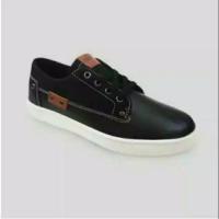ราคา Tomkins Creed Sneakers