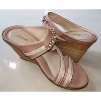 ราคา รองเท้าส้นตึก Bata size 38 (7620621238)