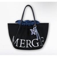 ราคา Merge A Day Bag ของแท้พร้อมส่ง (29719450112)