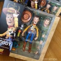 ราคา REVOLTECH LR-045 WOODY ACTION FIGURE (6314982843)