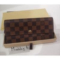 ราคา Used LV Sarah 10 cards รับประกันแท้ 100% (7381540814)