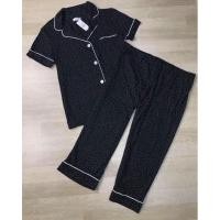 ราคา SECRET TREASURES แท้ ชุดนอนผ้าดีมากกก สีดำลายจุด Size m อก36-40 เอว26 (9894184941)