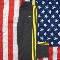 ราคา กางเกง Adidas ผ้าร่ม มือสอง สีเทา แถบเขียว กางเกงวอร์มราคาถูก สำหรับผู้ชาย และผู้หญิง (Second-hand Adidas Trousers) (7836991809)