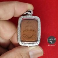 ราคา พระเนื้อกระเบื้องดินเผา ทรงไก่ หลวงพ่อปาน วัดบางนมโค จ.อยุธยา เสาร์ ๕​ ปี ๒๕๕๓ ใส่กรอบสเตนเลสลายไทย รับประกันพระแท้ (8071407005)