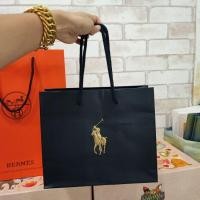 ราคา ถุงกระดาษ POLO RALPH LAUREN แท้ 34*12*24 cm. มือสอง มีตำหนิ1จุด (24603849149)