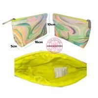 ราคา กระเป๋าเครื่องสำอาง CLINIQUE Multi Colour Swirl Pouch (22436961324)