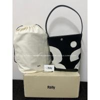 ราคา กระเป๋า Rally the bag สีดำของแท้✨(พร้อมส่ง) (25122349686)