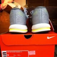 ราคา Nike Air Zoom Vomero 12 (2064460143)