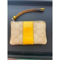 ราคา กระเป๋าคล้องแขน coach ของแท้ มือสอง (24558913098)