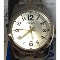 ราคา คาสิโอ สายสองกษัตริย์ตัวเลขแจ่ม เข็มมีพรายน้ำตอนกลางคืนเห็นชัด (8011383449)