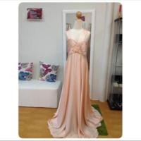 ราคา ชุดราตรีมือสอง ชุดเดรสยาว สีโอรส,สีเทา ผ้าซาติน (6641472953)