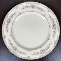 ราคา จานใบใหญ่ แบรนด์ Noritake ขนาด 10.5 นิ้ว (8518850579)