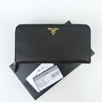 ราคา Prada​ wallet​ ของแท้100% (2086461542)