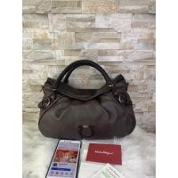 ราคา Ferragamo hand bag มือสอง ของแท้ พร้อม Carebook และ ใบเสร็จ (21403915872)