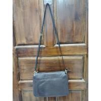 ราคา กระเป๋า​ anne​ klein​ หนังช้าง​ มือ2 (8475735339)