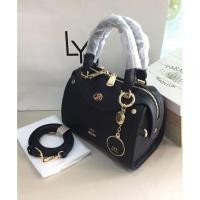 ราคา New‼️Hot Lyn Temperly Xs new collection กว้าง 8 นิ้ว ทรงหมอน แบบใหม่ล่าสุด (3636514231)