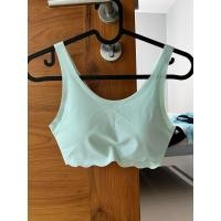 ราคา เสื้อชั้นใน Uniqlo Kids 14y อก28-32 นิ้ว ผ้าใส่สบาย ใหม่มากๆ แท้ (26021457144)