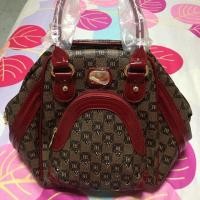 ราคา กระเป๋า Parlontis ทรงกบ มือ1 พร้อมใบลูก ราคาเต็ม 2,350 บาท สั่งซื้อครั้งแรกมีโค๊ดส่วนลด100บาทนะคะ (1154405933)