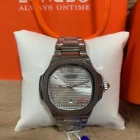 ราคา นาฬิกา Longbo Stainless steel หน้า 4 เหลี่ยมมน มีวันที่ ปัดใหญ่ (24361368293)