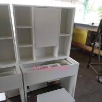 ราคา โต๊ะเครื่องแป้งหัวเตียงสวยๆหรู (4626199468)