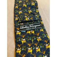 ราคา เนคไทน์ Ferragamo มือสอง สวยๆราคาสุดปัง (24455892442)