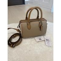 ราคา COACH Mini Rowan Crossbody (หมอนมินิ) มือ1 (22847713842)