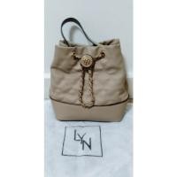 ราคา กระเป๋า Lyn ทรงขนมจีบ งานแท้ Outlet (12613567245)