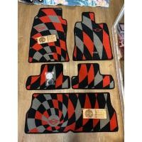 ราคา พรมปูพื้นรถ รุ่น R52 Mini Cooper Jcw ลายเหลี่ยมแดงดำ (25173779999)