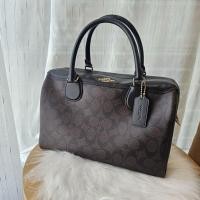 ราคา มือ 2 coach หมอน 12" แท้ สวยมากคะ (27117356153)