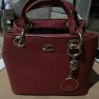 ราคา กระเป๋าLYN 9นิ้ว (373453000)