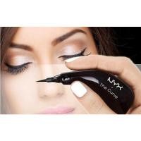 NYX The Curve Liner