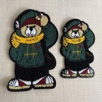 ราคา การ์ตูนตุ๊กตาหมีใหญ่สีเขียวเย็บแพทช์, Chenille ผ้าขนหนูเย็บปักถักร้อย Applique ป้ายเย็บบนแพทช์ DIY สําหรับเสื้อผ้าเด็ก,กระเป๋าเป้สะพายหลัง (28457983293)