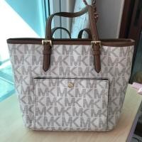 ราคา กระเป๋าMichael Kors มือ2 ของแท้100% (4611145801)